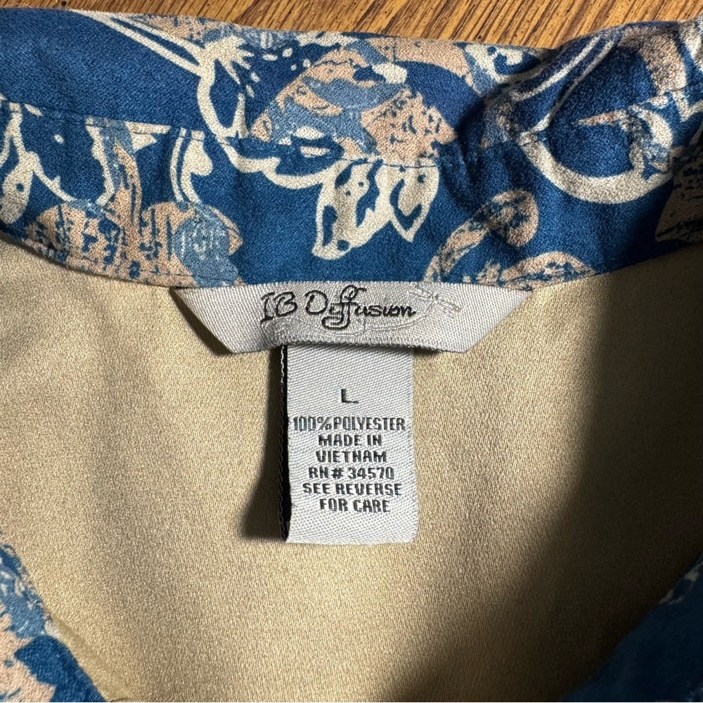 Floral Patterned Button Down Jacket - Blue And Go… - image 3